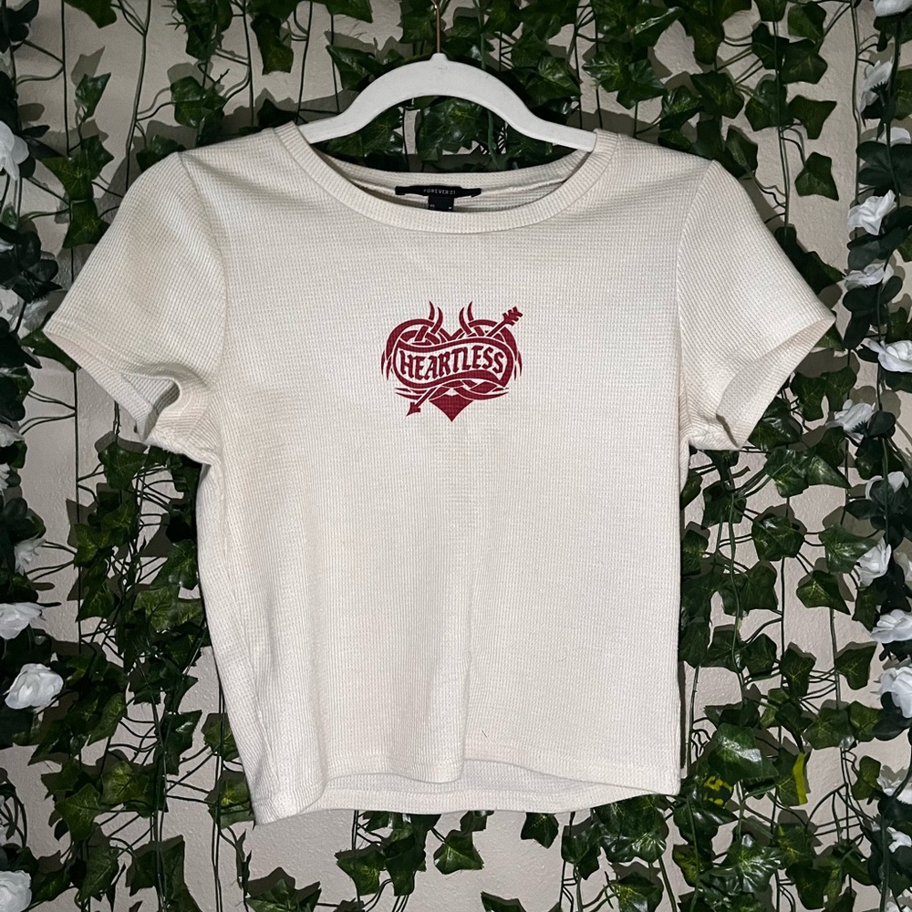 WHITE HEARTLESS SHIRT